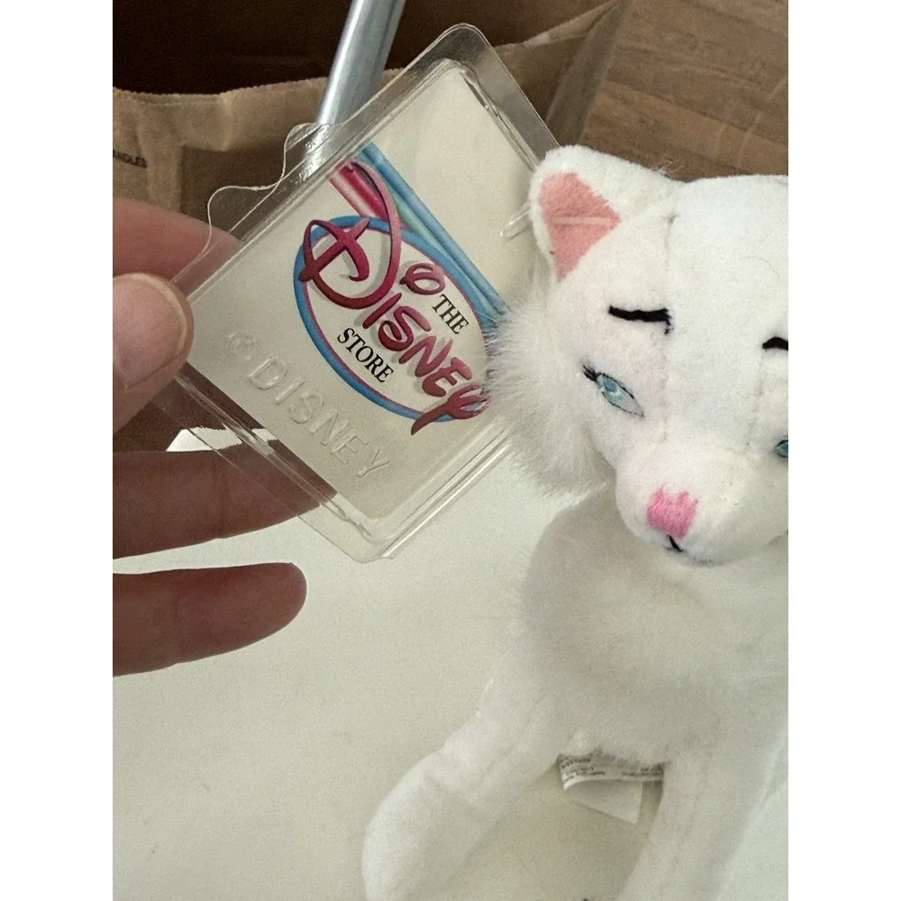Disney‎ Store ARISTOCATS MARIE AND DUCHESS Bean Bag Plush w Tags Vintage